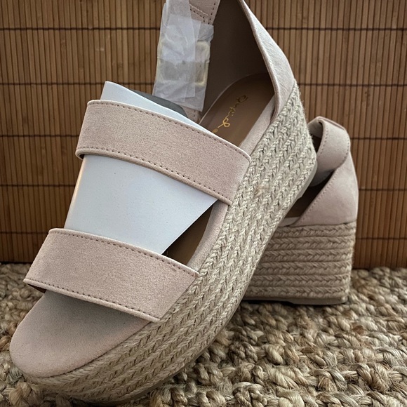 Francesca’s Qupid Nude,Suede,BIGBANG Platform,Shoes,Sandals,Espadrilles•NWT•6.5 - Picture 6 of 12